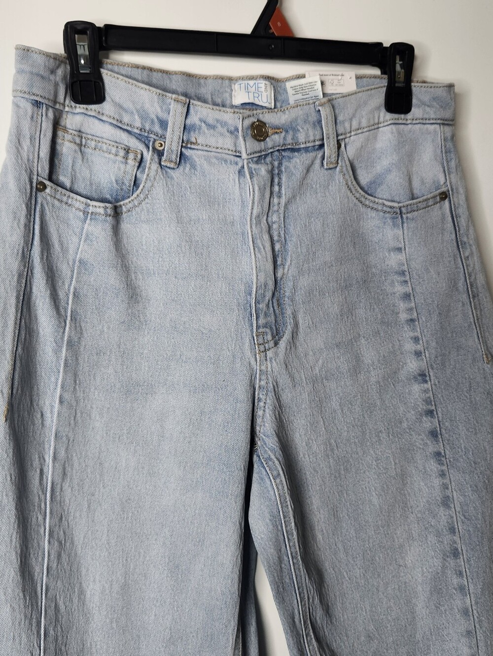 Light Wash High Rise Barrel Jeans - Picture 4 of 13